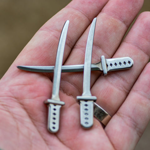 The Pirate Sword Divot Tool