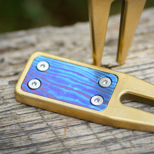 Quadra Brass Divot Tool